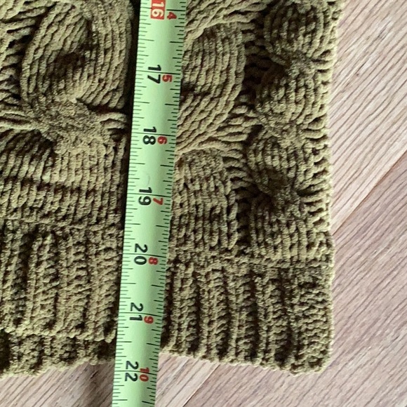 Express lightweight poly bulky knit sweater with balloon sleeves size XS - Picture 6 of 10